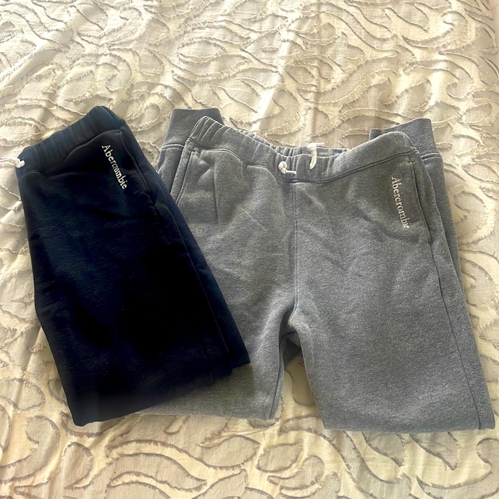 ABERCROMBIE KIDS JOGGERS
